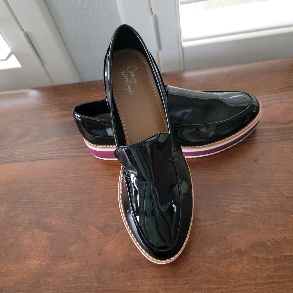 CROWN VINTAGE Black Patent Leather Short Platform Loafers Sz 9.5 - Picture 4 of 9